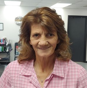 Meet your Posher, Robin